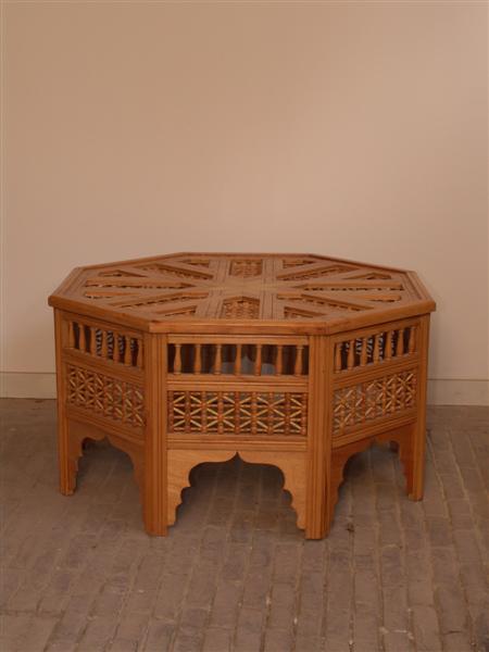 Slaapkamer lexicon Op de grond Antieke Marokkaanse tafels en tafeltjes